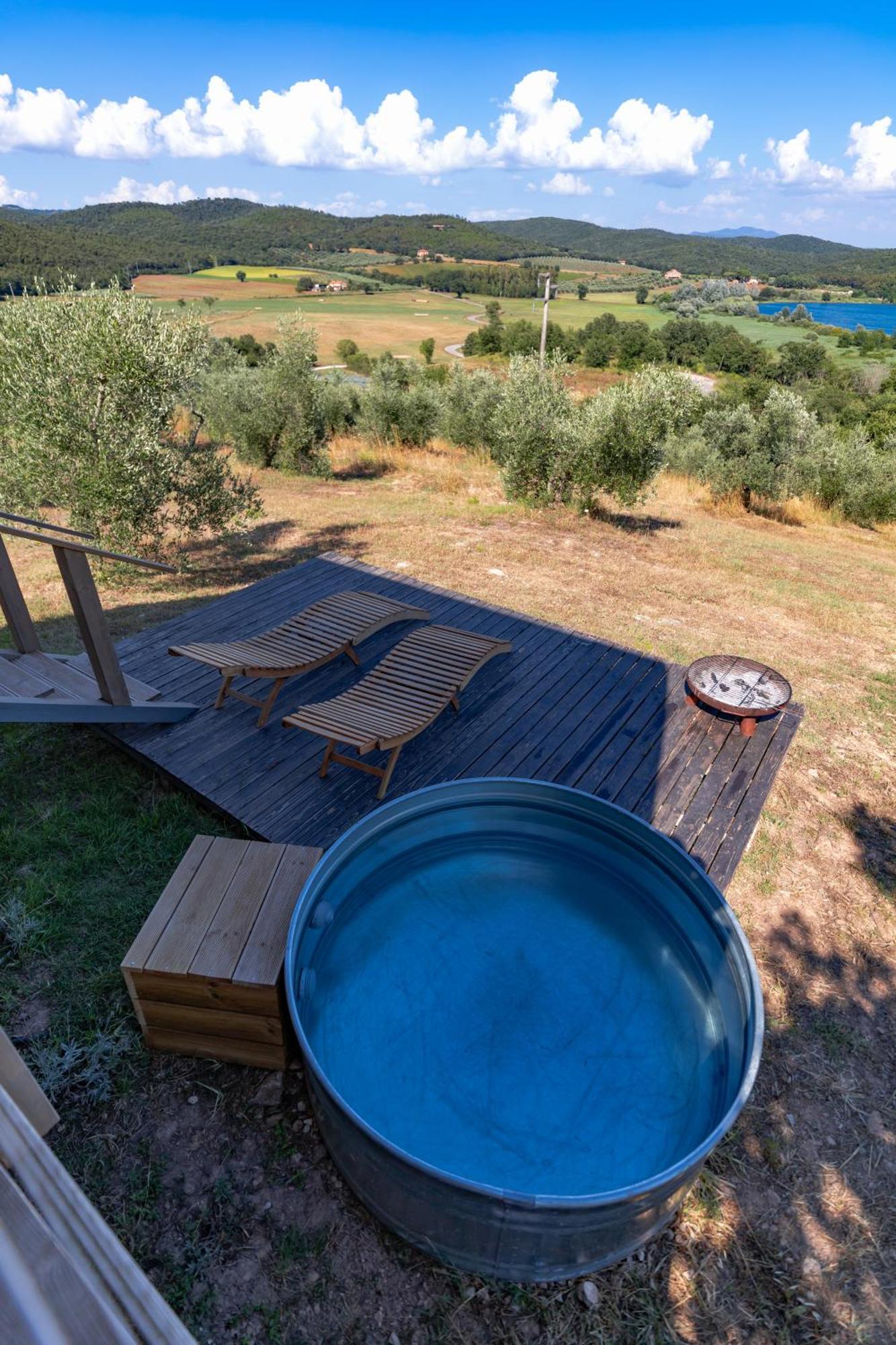 Glamping Stregaia 호텔 마사마리티마 외부 사진
